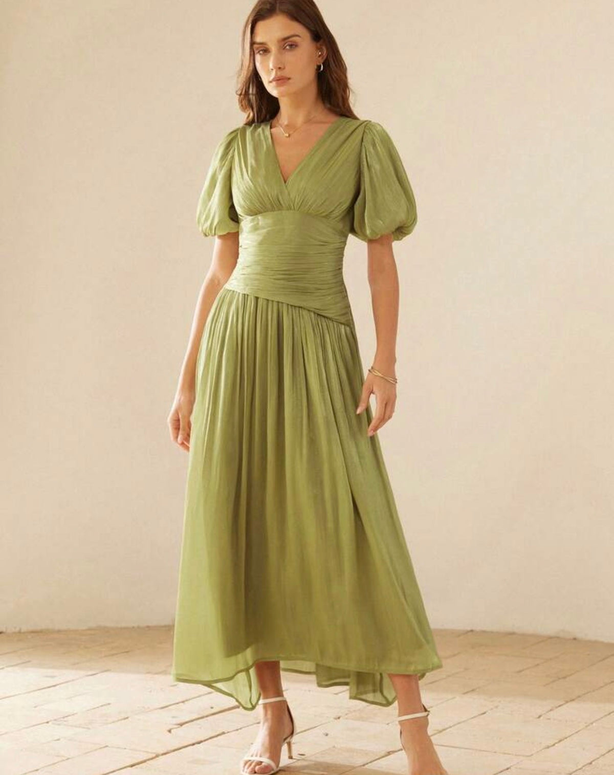 Shiny Flared Short Sleeve Dress